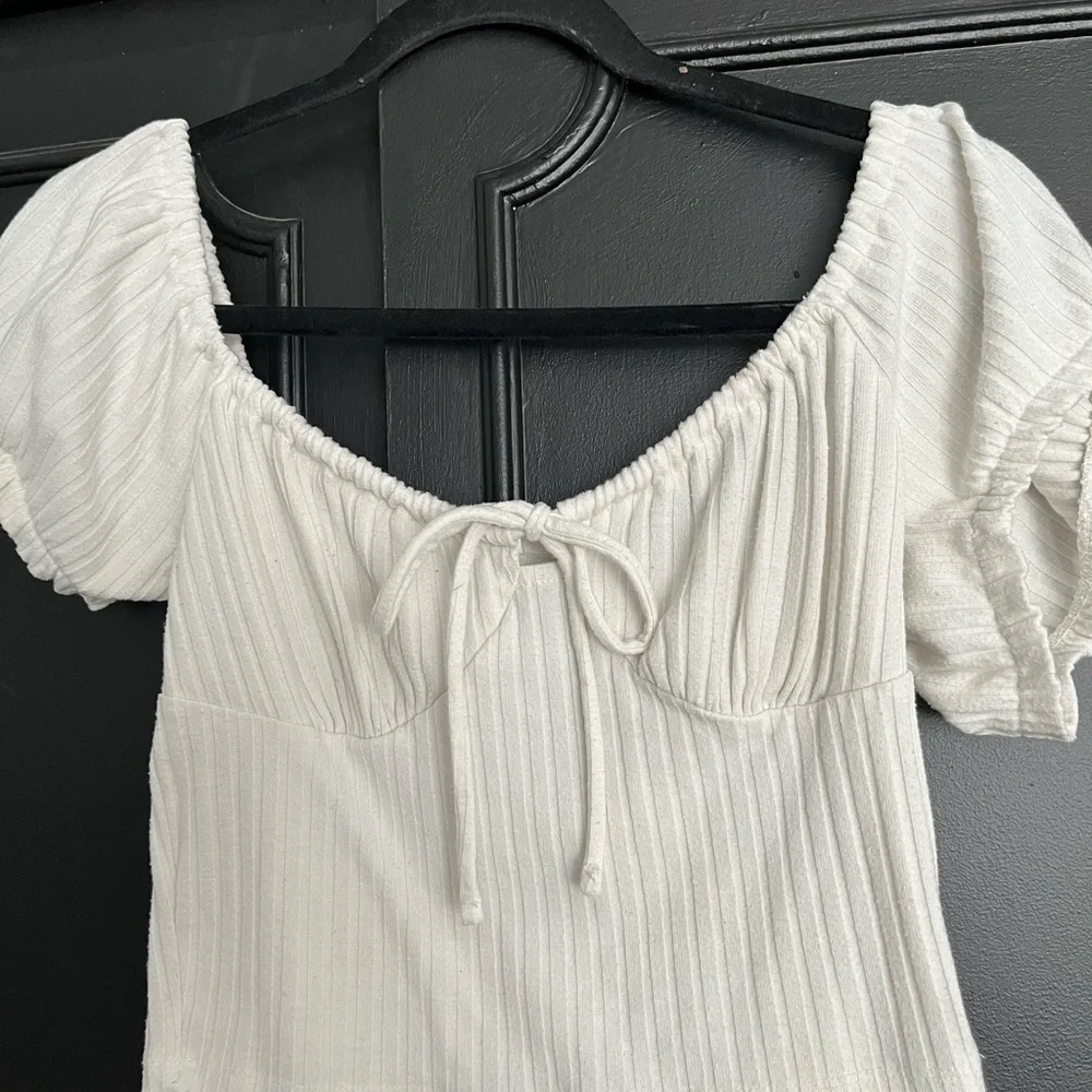 White Puff Sleeve Top - Picture 1 of 3